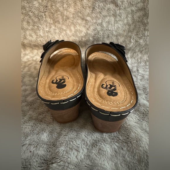 NWOT GOOD CHOICE Tokyo Wedge 8Wide - Picture 7 of 10